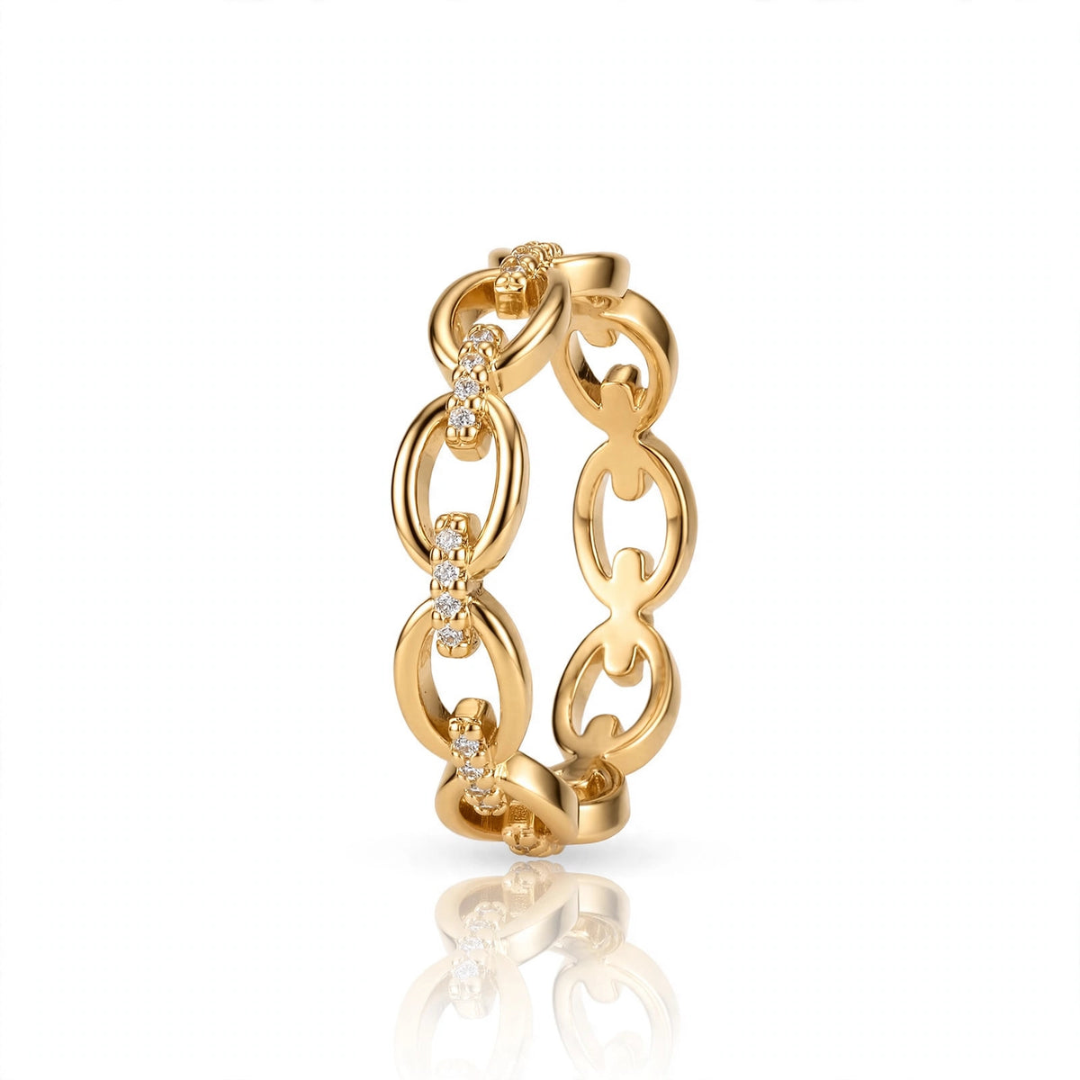 Gold chain ring product shot