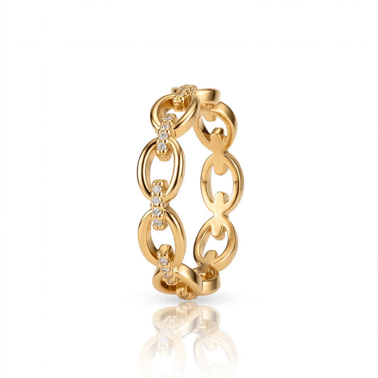 Gold chain ring product shot